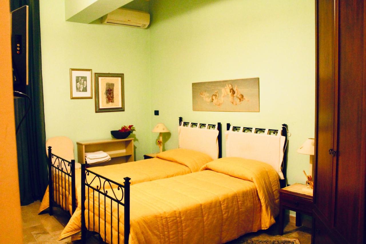 Hotel A Casa Di Mamma Milazzo Exteriér fotografie